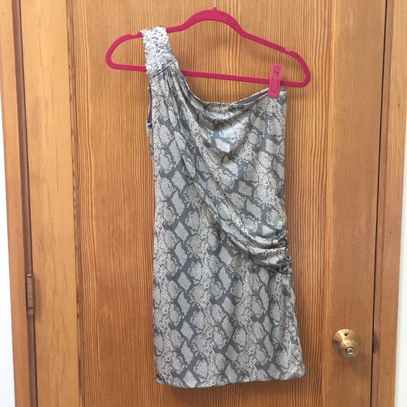 ❤️ NWT Sparkly NYE Snakeskin Dress 🥂 - Picture 5 of 8